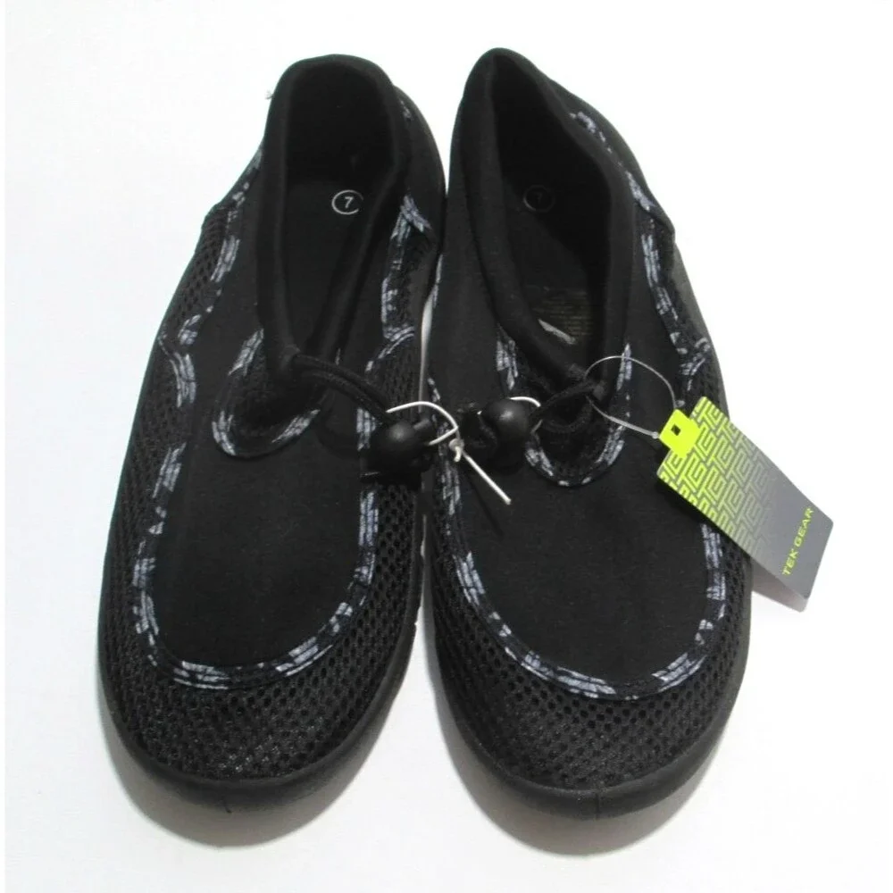 NWT Tek Gear Water Shoes Black Camo Anti Slip Adjustable Big Boys XL